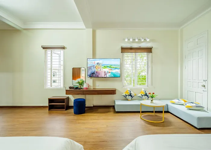 Biệt thự Villahanhphuc - Bể Bơi - Trung Tâm Bãi Cháy *